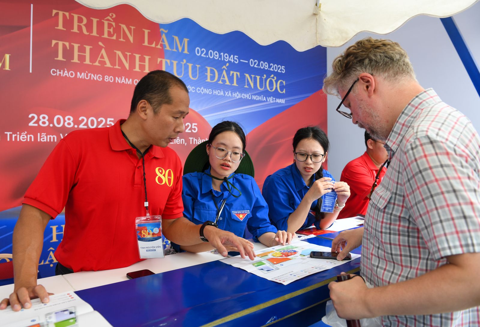 6 ngày đón gần 4 triệu khách, VEC khẳng định chuẩn quốc tế, sẵn sàng sự kiện toàn cầu - Ảnh 7