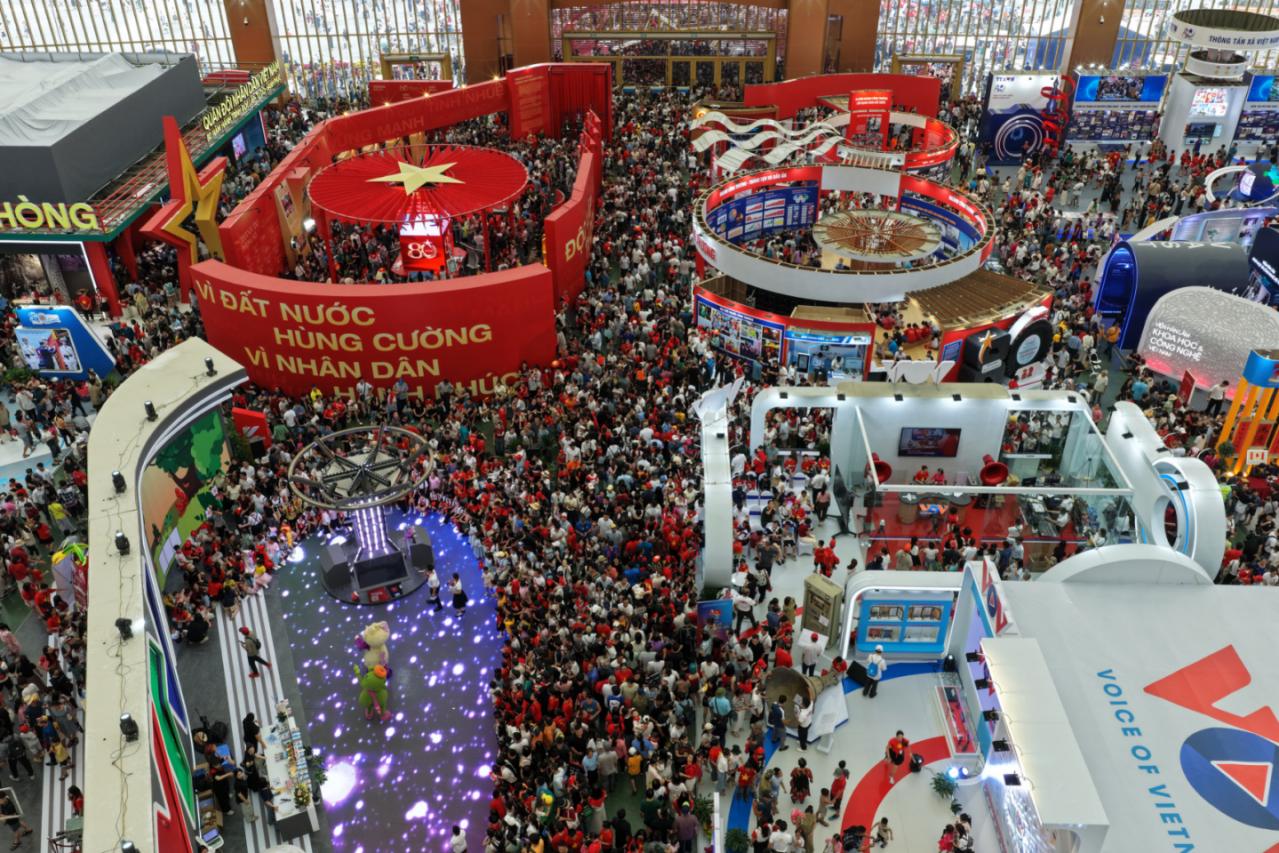 6 ngày đón gần 4 triệu khách, VEC khẳng định chuẩn quốc tế, sẵn sàng sự kiện toàn cầu - Ảnh 8