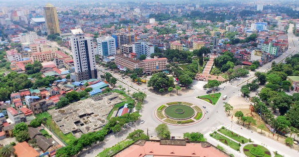 Thái Nguyên bùng nổ công nghiệp nhưng thiếu điểm đến thương mại – dịch vụ xứng tầm