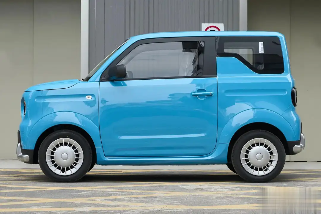 Hãng xe xây nhà máy 4.100 tỷ tại Việt Nam ra mắt xe điện mini giá chỉ bằng 2 mẫu Honda SH, đối đầu Wuling Mini EV - Ảnh 2