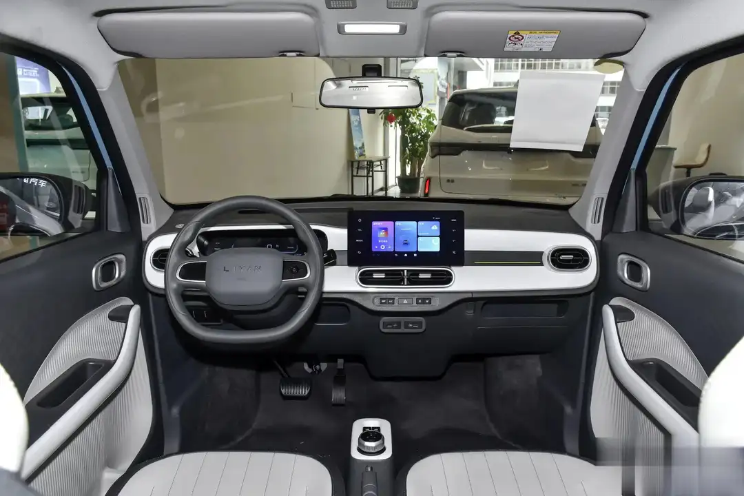 Hãng xe xây nhà máy 4.100 tỷ tại Việt Nam ra mắt xe điện mini giá chỉ bằng 2 mẫu Honda SH, đối đầu Wuling Mini EV - Ảnh 4