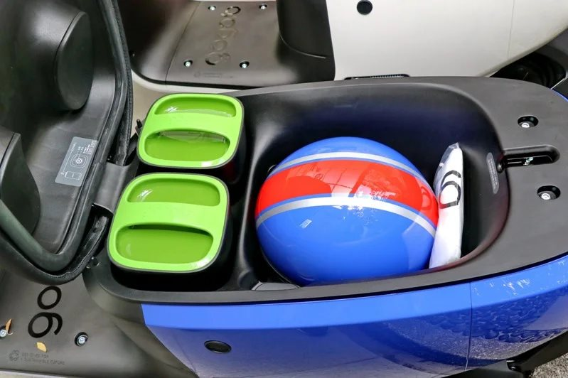 Xe điện ‘quốc dân’ giá 35 triệu đồng ra mắt: thiết kế tựa Vespa, phanh SBS, trang bị hiện đại sẵn sàng thế chân Honda Vision - Ảnh 6