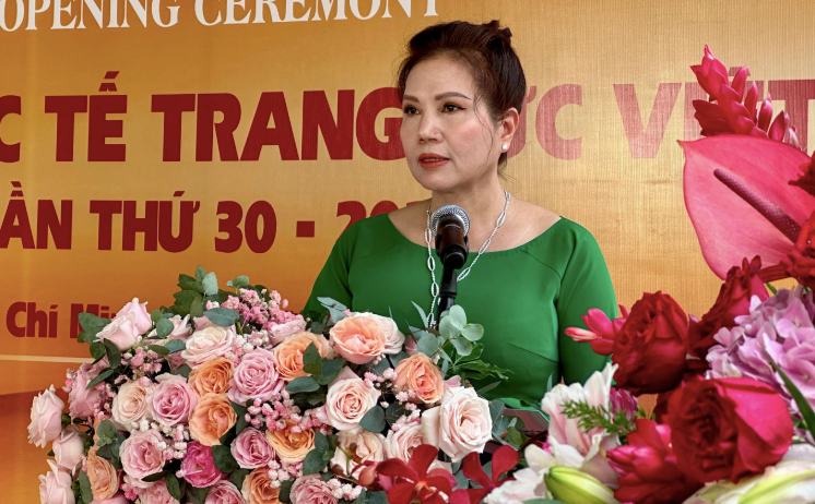 Cựu Tổng giám đốc SJC qua mặt giám sát Ngân hàng Nhà nước để đưa nguyên liệu vàng bên ngoài vào sản xuất như thế nào? - Ảnh 1