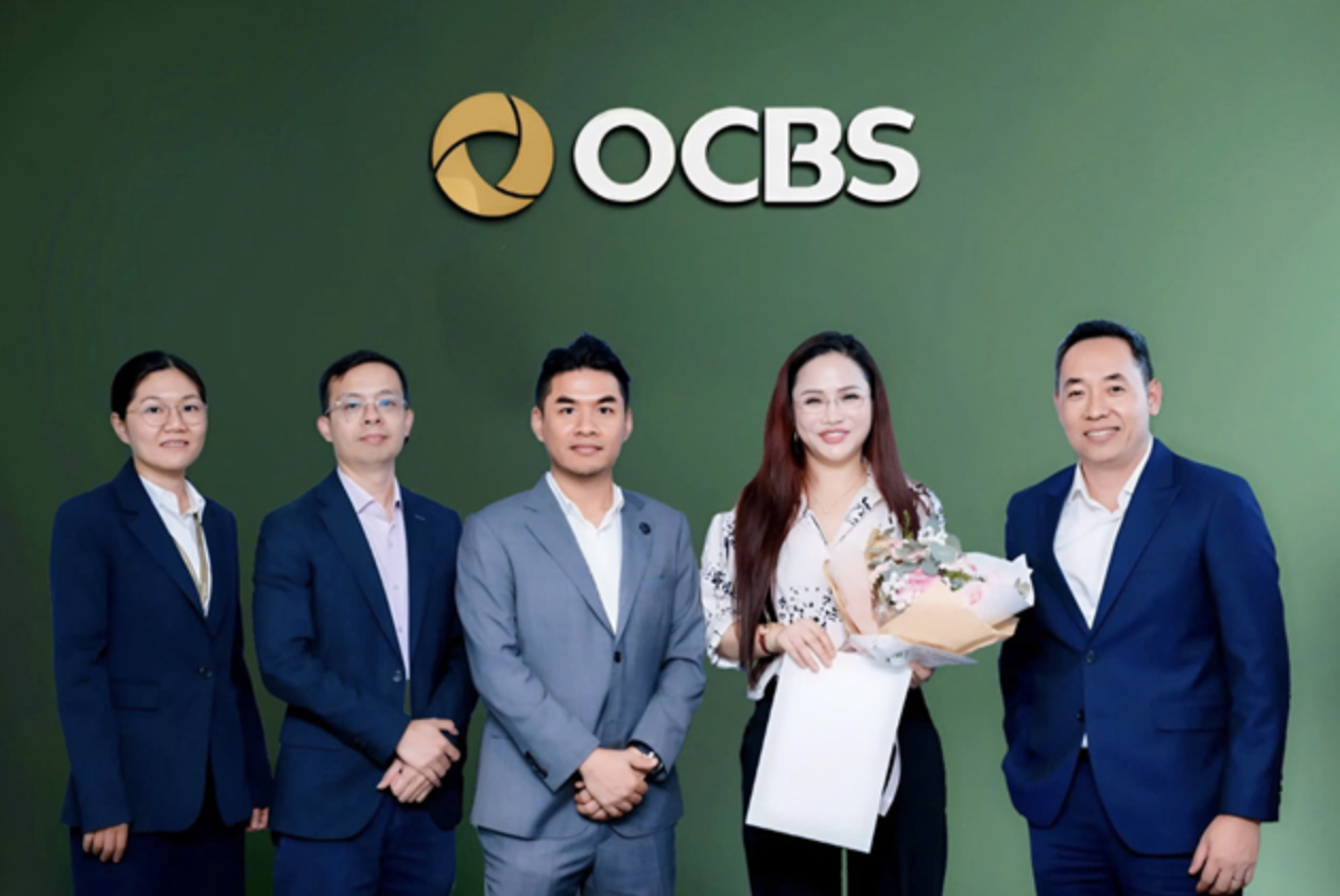 Hoa hậu Nguyễn Thị Triều rời ghế Phó tổng giám đốc OCBS sau 4 tháng - Ảnh 1