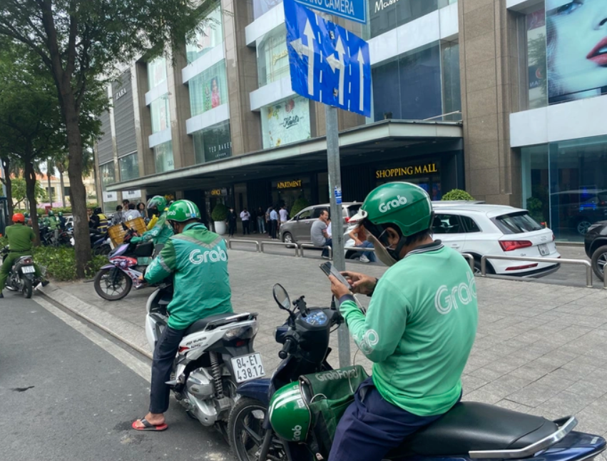 Vì sao Grab Việt Nam yêu cầu Mordor Intelligence thu hồi các báo cáo thị trường taxi? - Ảnh 1