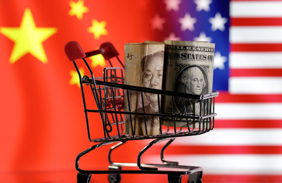 'Xả hàng' hơn 25 tỷ USD trái phiếu Mỹ, Trung Quốc đang tăng nắm giữ 2 loại tài sản hấp dẫn khác: Tăng giá 14% và 40% từ đầu năm đến nay - Ảnh 1