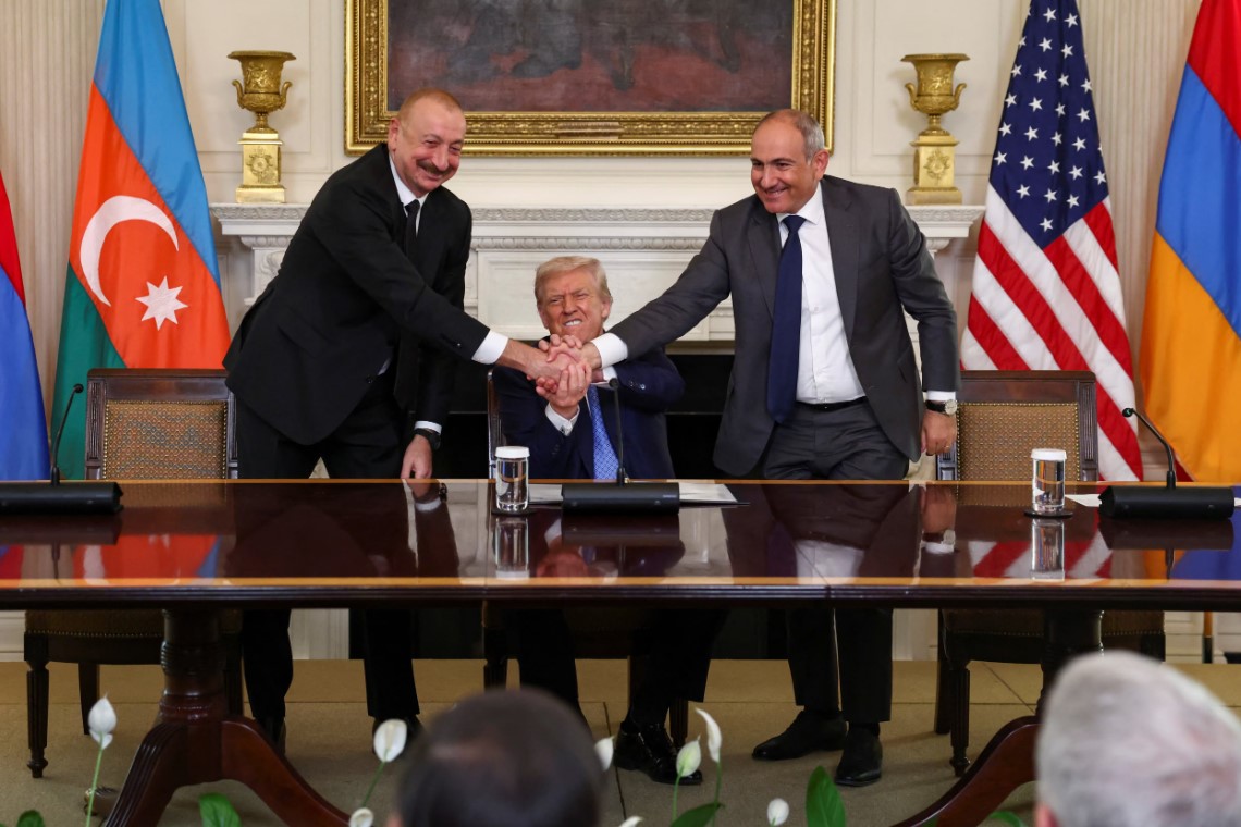 Nỗ lực giành giải Nobel của ông Trump: Tuyên bố giải quyết cuộc chiến giữa Campuchia và quốc gia cách đó 6.700 km - Ảnh 2