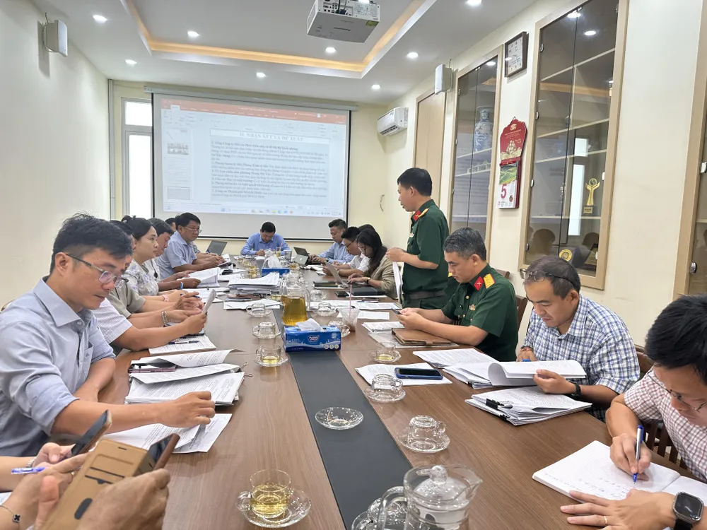 TPHCM: Thêm nhiều người dân ở các dự án gặp "vướng" được cấp sổ hồng - Ảnh 2