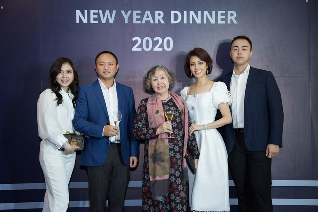 Bà lão U80 của gia tộc kín tiếng gắn với loạt BĐS xa xỉ bậc nhất TP HCM hé mở kế hoạch mới ngay trong các khu đô thị đắt đỏ - Ảnh 1