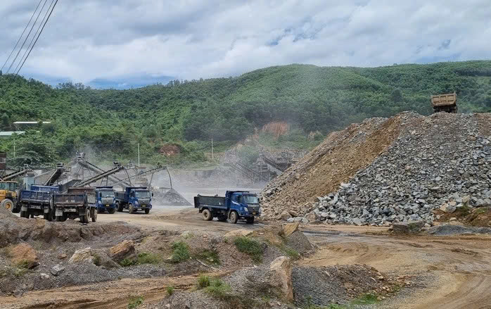 Đà Nẵng điểm mặt loạt sai phạm tại các mỏ khoáng sản - Ảnh 1