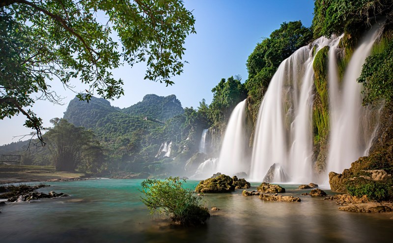 Nơi thuộc vùng núi phía Bắc, du khách sắp được du lịch xuyên biên giới, sang Trung Quốc không cần visa - Ảnh 1