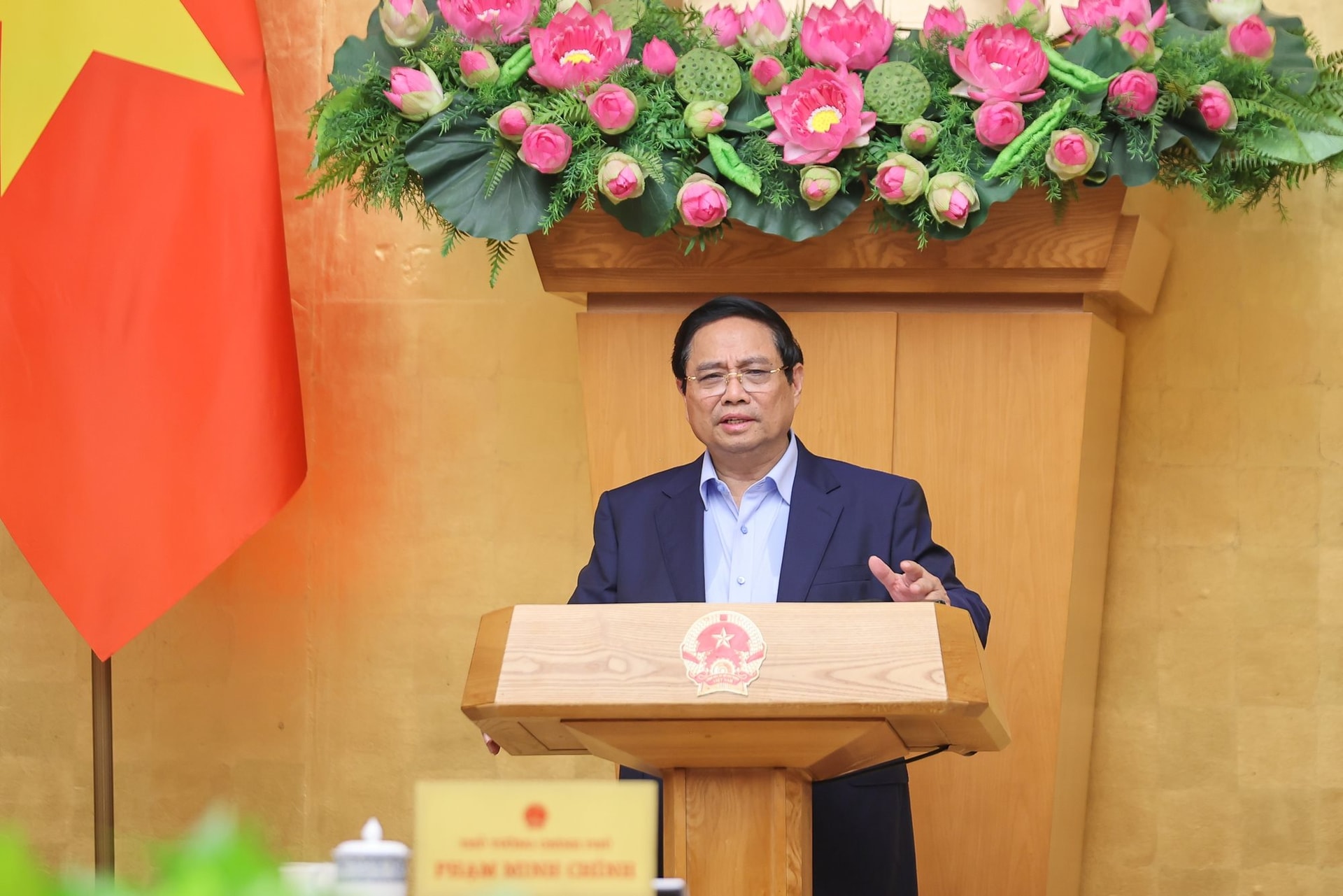 Việt Nam sắp lập kỷ lục mới với hàng trăm tỷ USD chảy về, Thủ tướng nhắc 1 mục tiêu “khó mấy cũng phải làm” - Ảnh 4