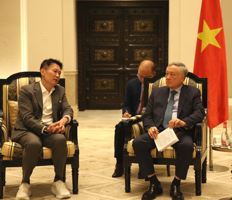 Phó Thủ tướng Nguyễn Hoà Bình làm việc với hai sàn giao dịch tiền mã hóa hàng đầu thế giới, đề nghị Binance mở trụ sở tại Đà Nẵng - Ảnh 2