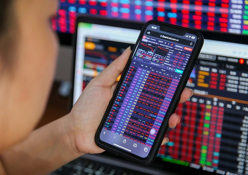 Số lượng tài khoản chứng khoán mở mới cao nhất trong 1 năm - Ảnh 1