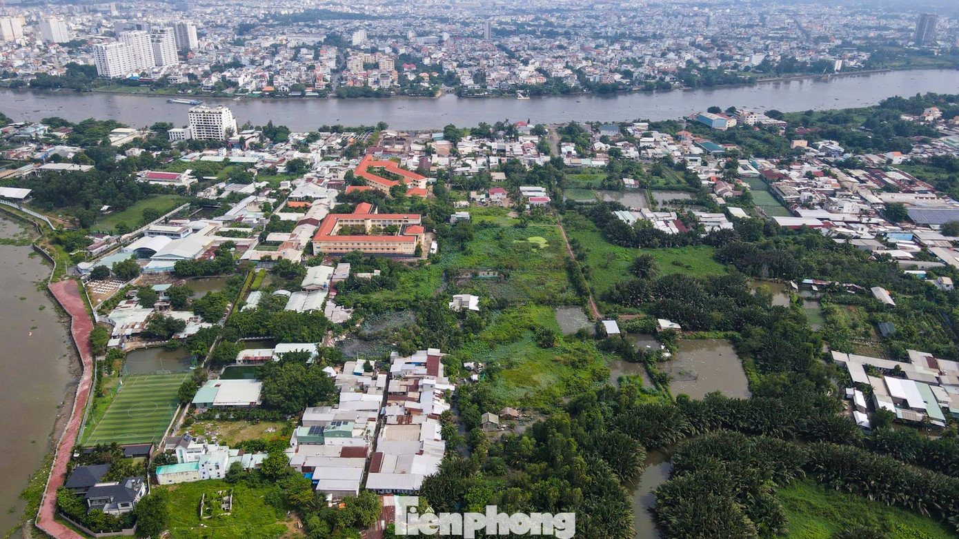 TPHCM: Toàn cảnh bán đảo phải di dời hơn 16.000 người để thay 'áo mới' - Ảnh 4