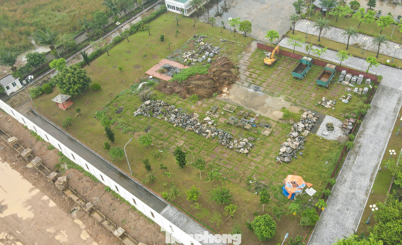 Choáng ngợp khi tận thấy dinh thự hoành tráng 50.000 m2 của ‘Bầu Đoan’ - Ảnh 9