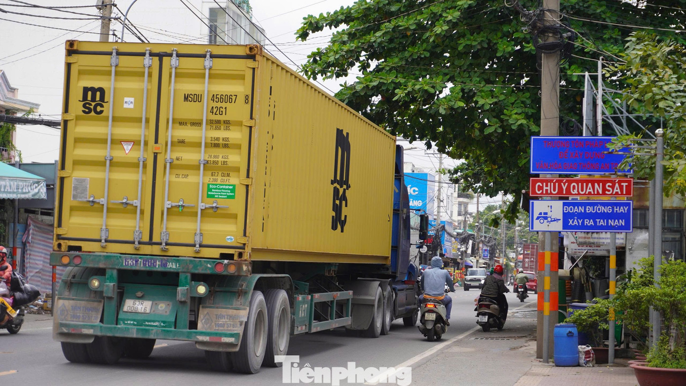 Cận cảnh đoạn đường 'tử thần' ở TPHCM sắp được mở rộng - Ảnh 9