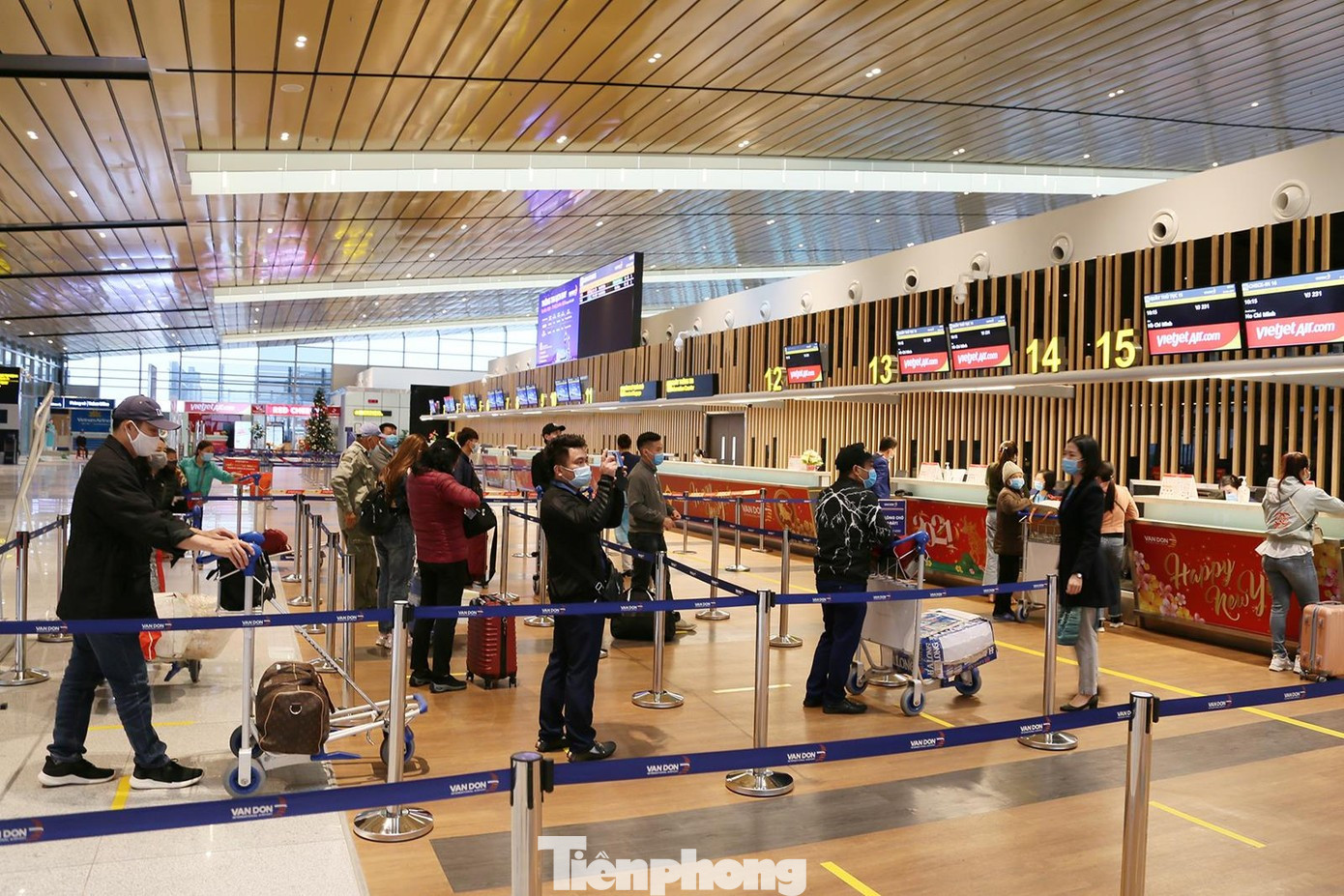 Đề xuất nâng công suất sân bay Vân Đồn gấp 8 lần hiện tại - Ảnh 2