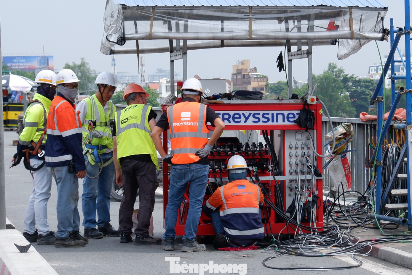 Hiện trạng cầu Bình Triệu 1 sau gần 3 tuần 'thần đèn' nâng tĩnh không - Ảnh 8