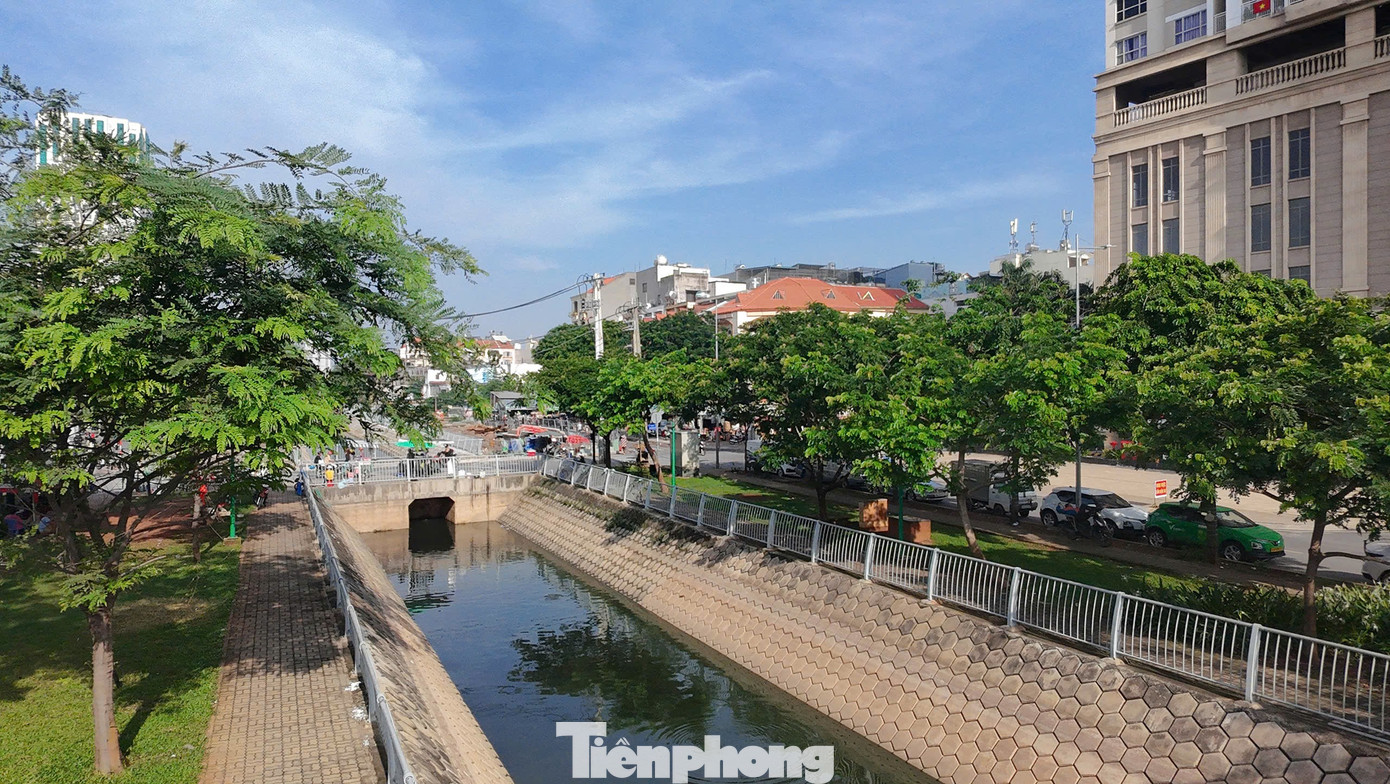 Hình ảnh TPHCM 'thay da đổi thịt' qua từng công trình - Ảnh 4