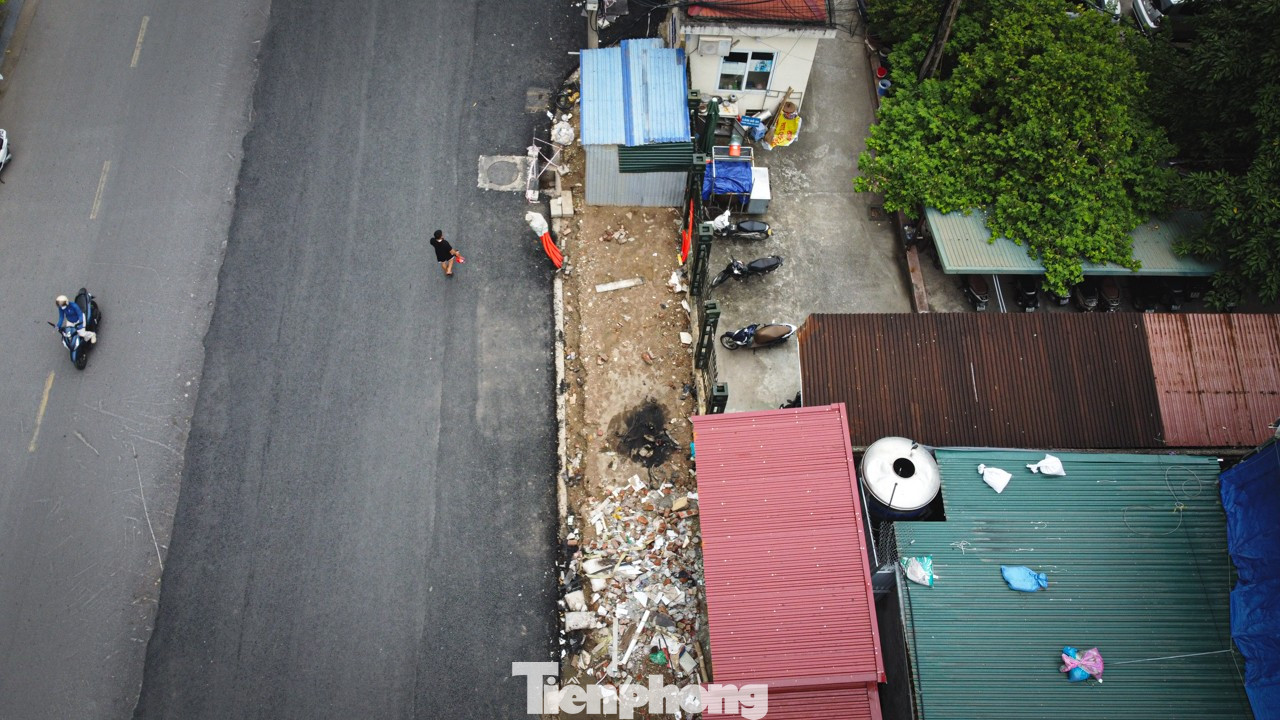 Hàng loạt nhà 'siêu mỏng, siêu méo' trên đường Nguyễn Tuân mở rộng sẽ được xử lý như thế nào? - Ảnh 6