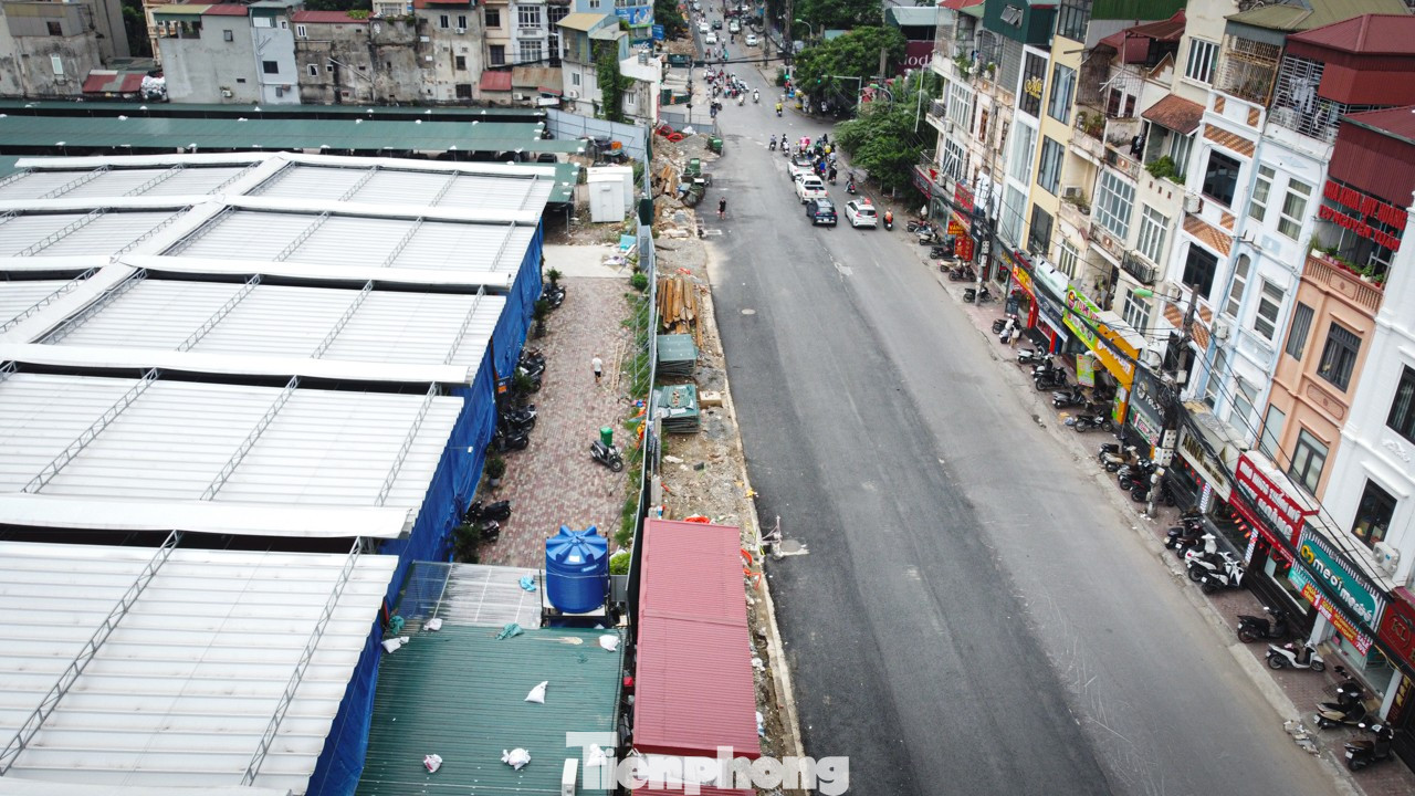 Hàng loạt nhà 'siêu mỏng, siêu méo' trên đường Nguyễn Tuân mở rộng sẽ được xử lý như thế nào? - Ảnh 13