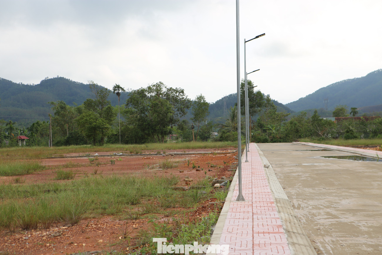 Nguy cơ phá vỡ hạ tầng trong 'cơn sốt ảo' đất nền ở vùng quê Hà Tĩnh - Ảnh 9