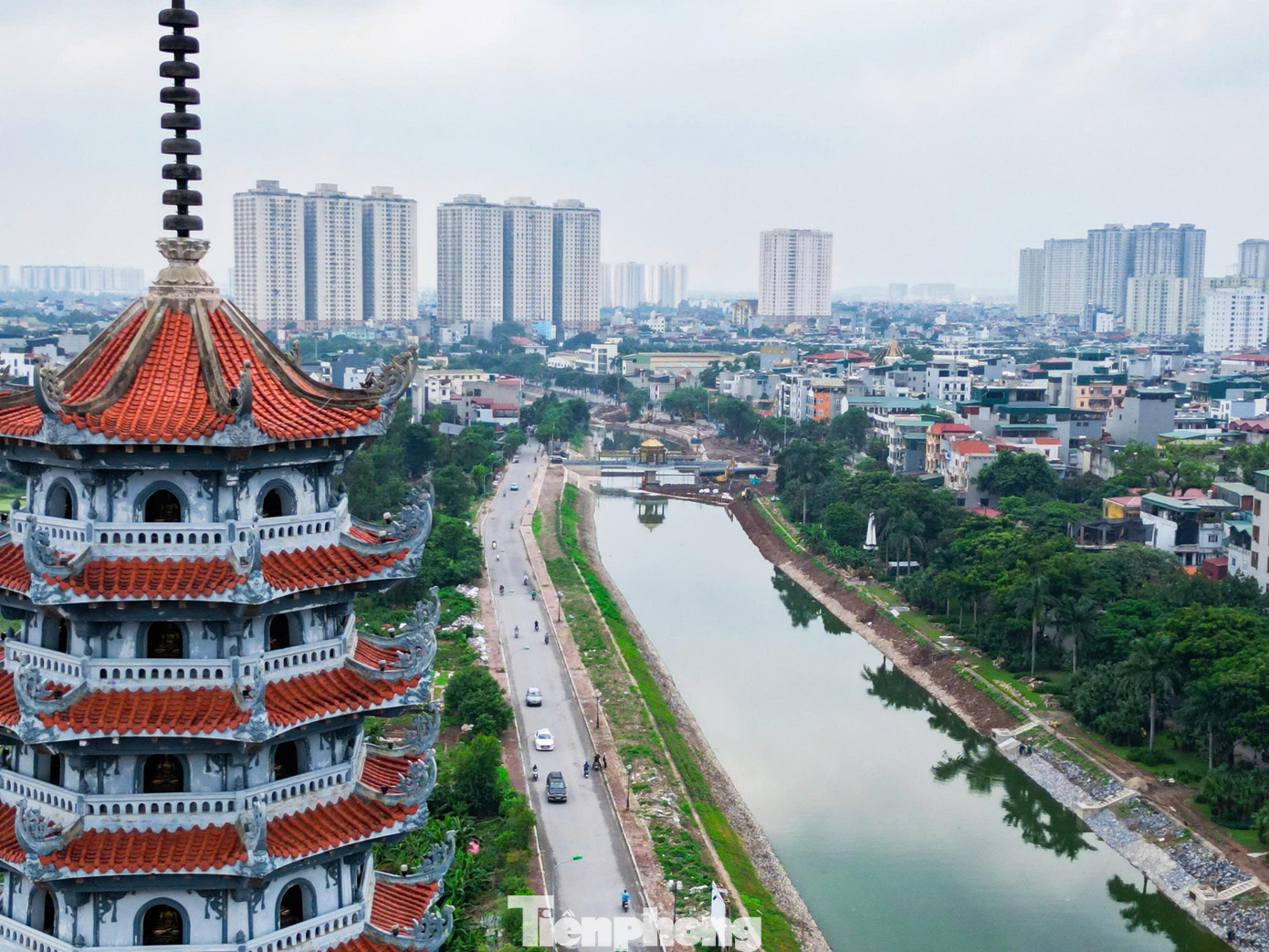 Hiện trạng sông Tô Lịch trước khi hóa công viên xanh - Ảnh 4