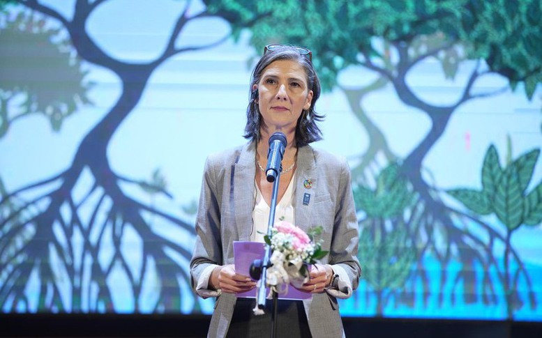 Việt Nam đang vươn lên như một cường quốc kinh tế mới nổi - Ảnh 2