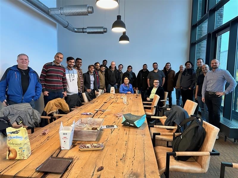 Viện trưởng lần đầu hé lộ dàn nhân sự khủng đứng sau tham vọng xe tự lái của VinFast - Ảnh 3