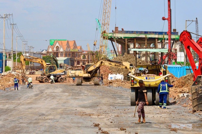 Phó Thủ tướng chỉ đạo về tiến độ dự án đường vành đai 3 TP HCM - Ảnh 1