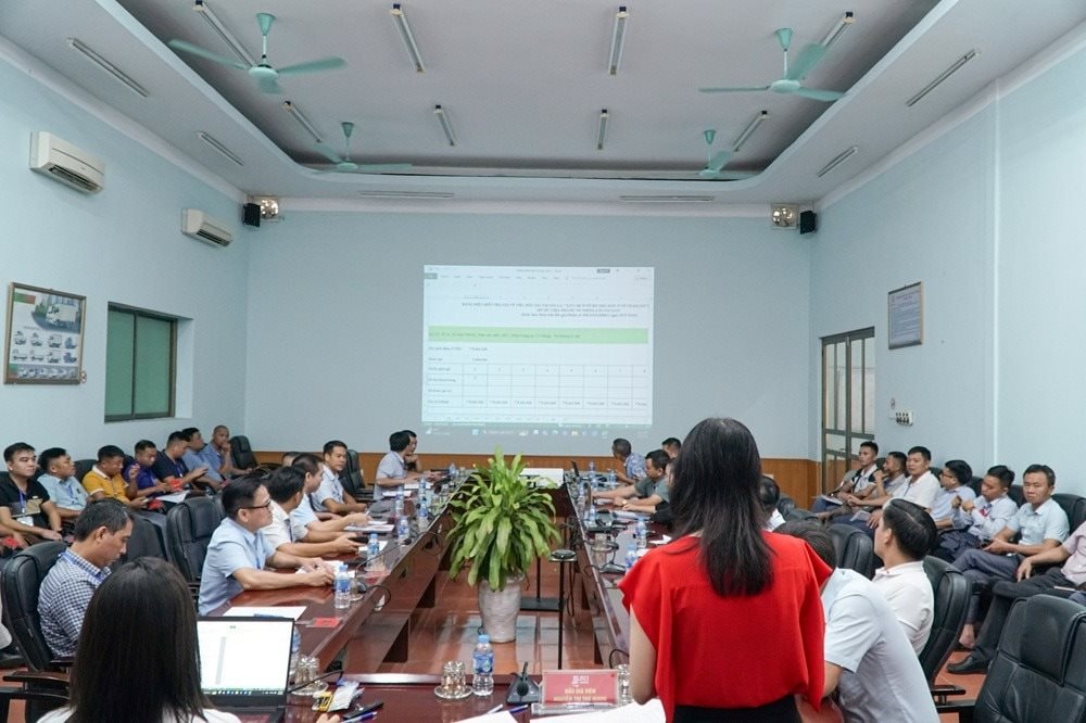 Công ty ô tô lớn nhất sàn chứng khoán nghĩ "mưu" mới, giải phóng luôn 579 xe tồn kho trong 1 phiên đấu giá, thu về 130 tỷ đồng - Ảnh 1