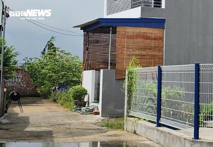 Vụ 'xây nhầm' trên đất được cấp sổ đỏ: Chủ đất tiết lộ tình tiết gây sốc - Ảnh 1