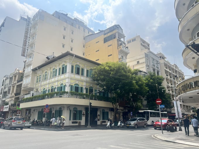 DN liên quan Trương Mỹ Lan nắm trong tay loạt khách sạn đắc địa bậc nhất Hà Nội và Tp.HCM đã lỗ luỹ kế 3.100 tỷ, “gánh” khoản nợ 9.000 tỷ đồng - Ảnh 3