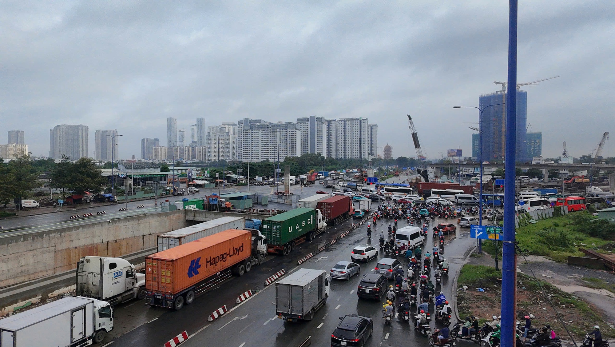 Chủ tịch UBND TP HCM yêu cầu lập cam kết tiến độ dự án An Phú - Ảnh 1