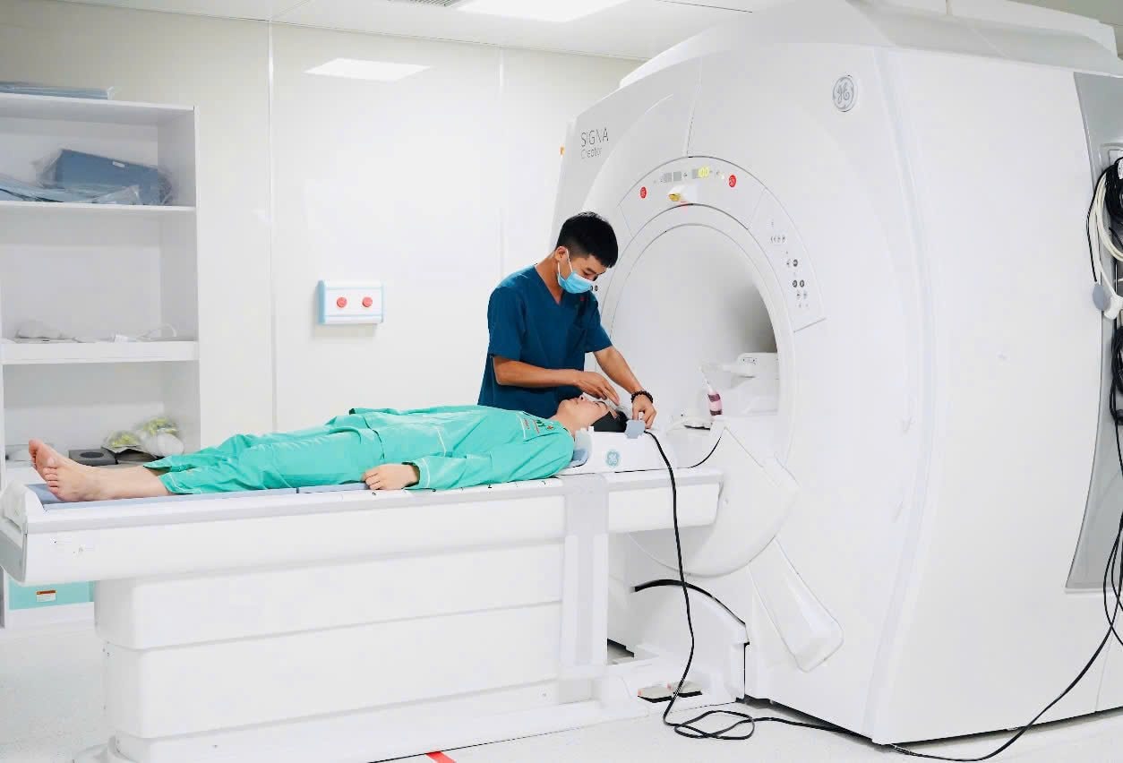 Chuyển đổi số ngành y dược: Những gì thế giới làm được thì mình cũng làm được - Ảnh 2