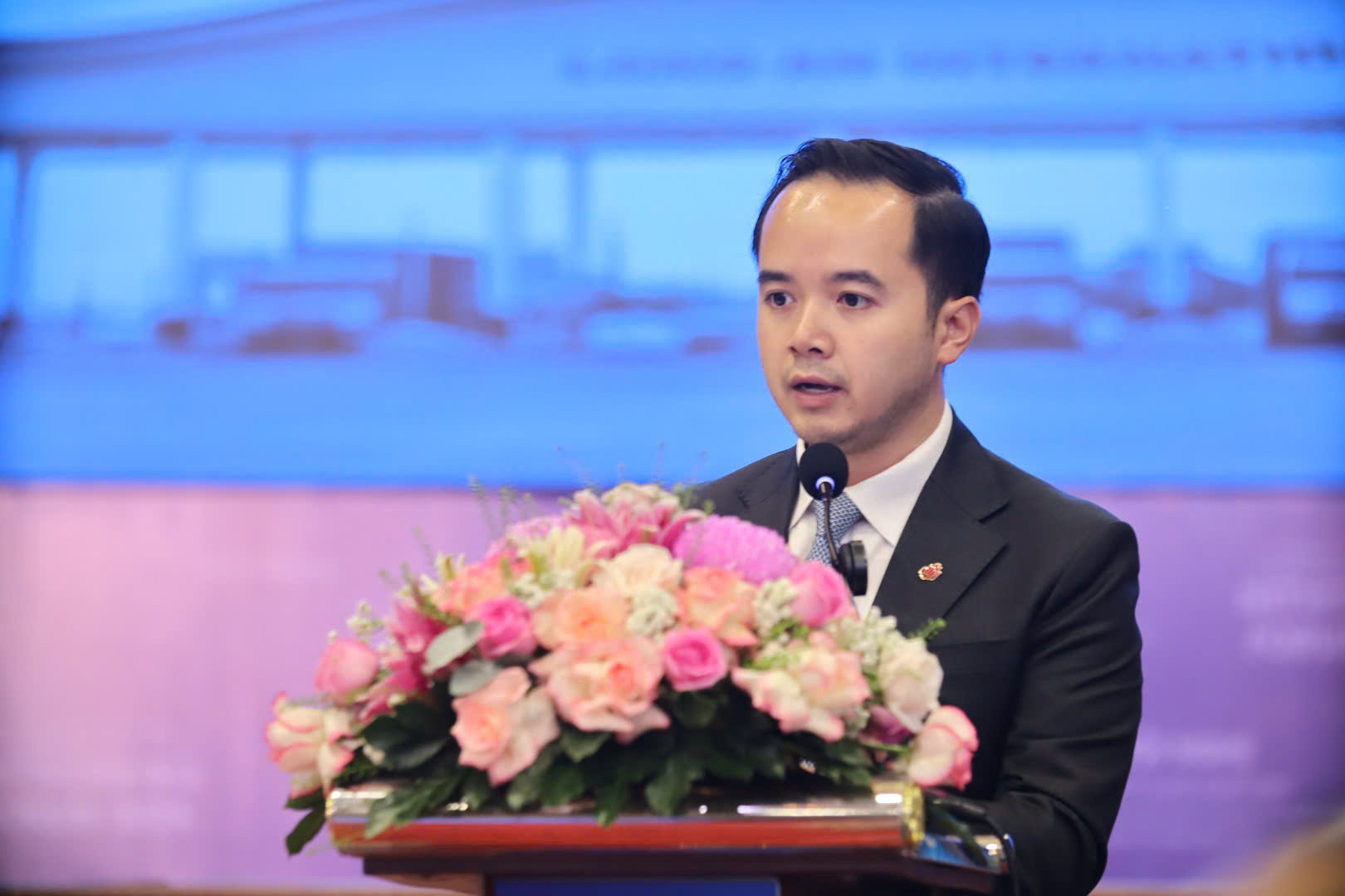 Bí thư Tỉnh ủy Tây Ninh phát biểu cam kết tại một hội nghị quan trọng - Ảnh 2