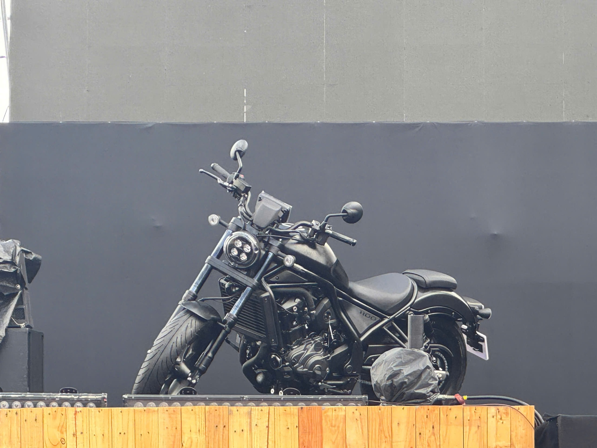 Honda ra mắt 3 xe máy mới: Winner R 'lột xác', ADV350 lần đầu xuất hiện, Rebel 1100 nâng cấp mới - Ảnh 24