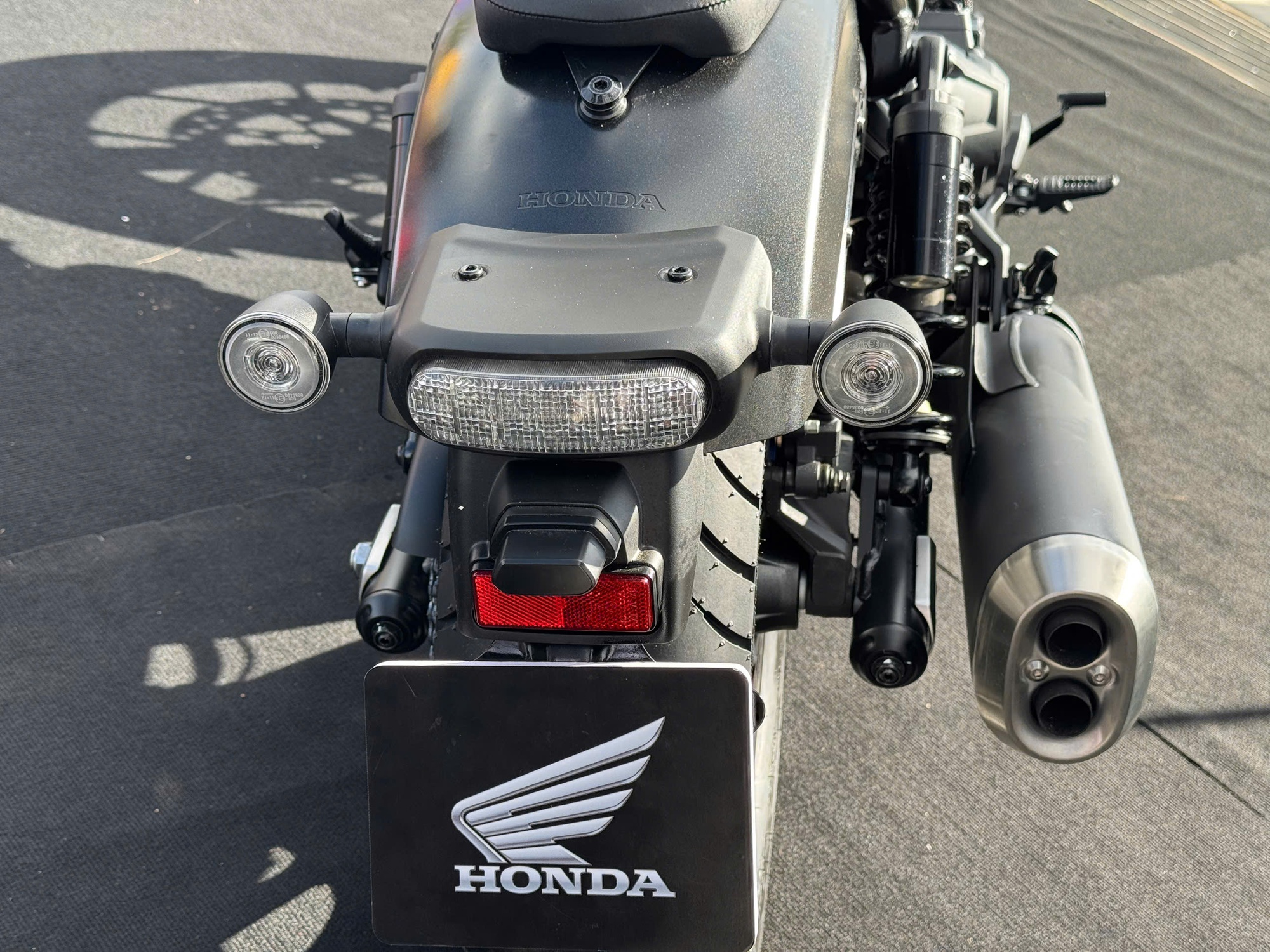 Honda ra mắt 3 xe máy mới: Winner R 'lột xác', ADV350 lần đầu xuất hiện, Rebel 1100 nâng cấp mới - Ảnh 31