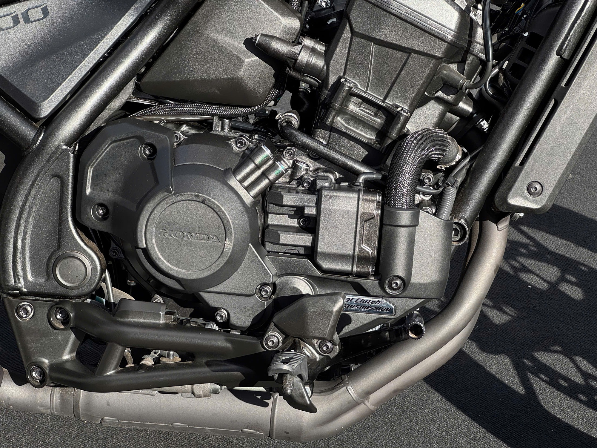 Honda ra mắt 3 xe máy mới: Winner R 'lột xác', ADV350 lần đầu xuất hiện, Rebel 1100 nâng cấp mới - Ảnh 30