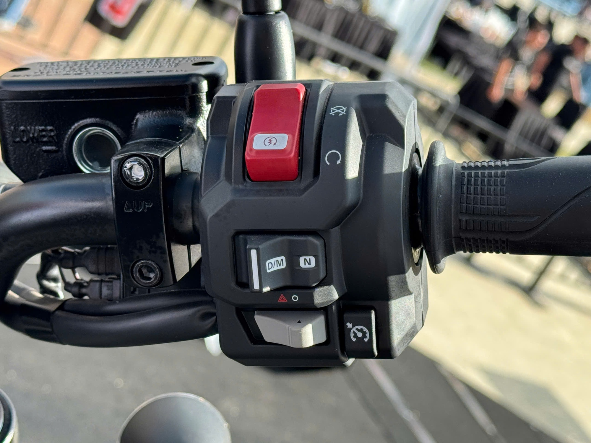 Honda ra mắt 3 xe máy mới: Winner R 'lột xác', ADV350 lần đầu xuất hiện, Rebel 1100 nâng cấp mới - Ảnh 34