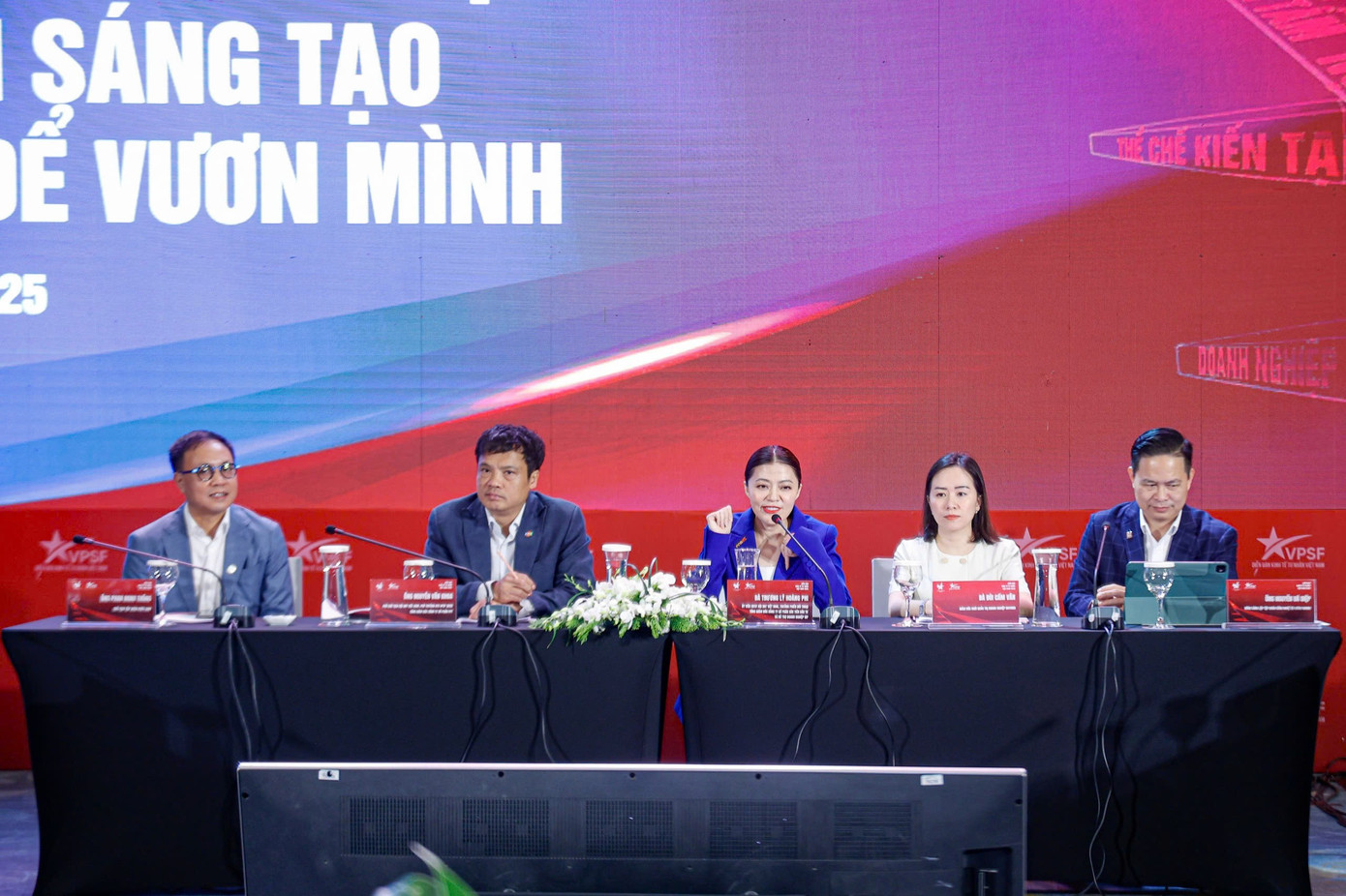 Nữ giám đốc nêu nghịch lý 9 tỷ USD của thị trường dược Việt Nam - Ảnh 1