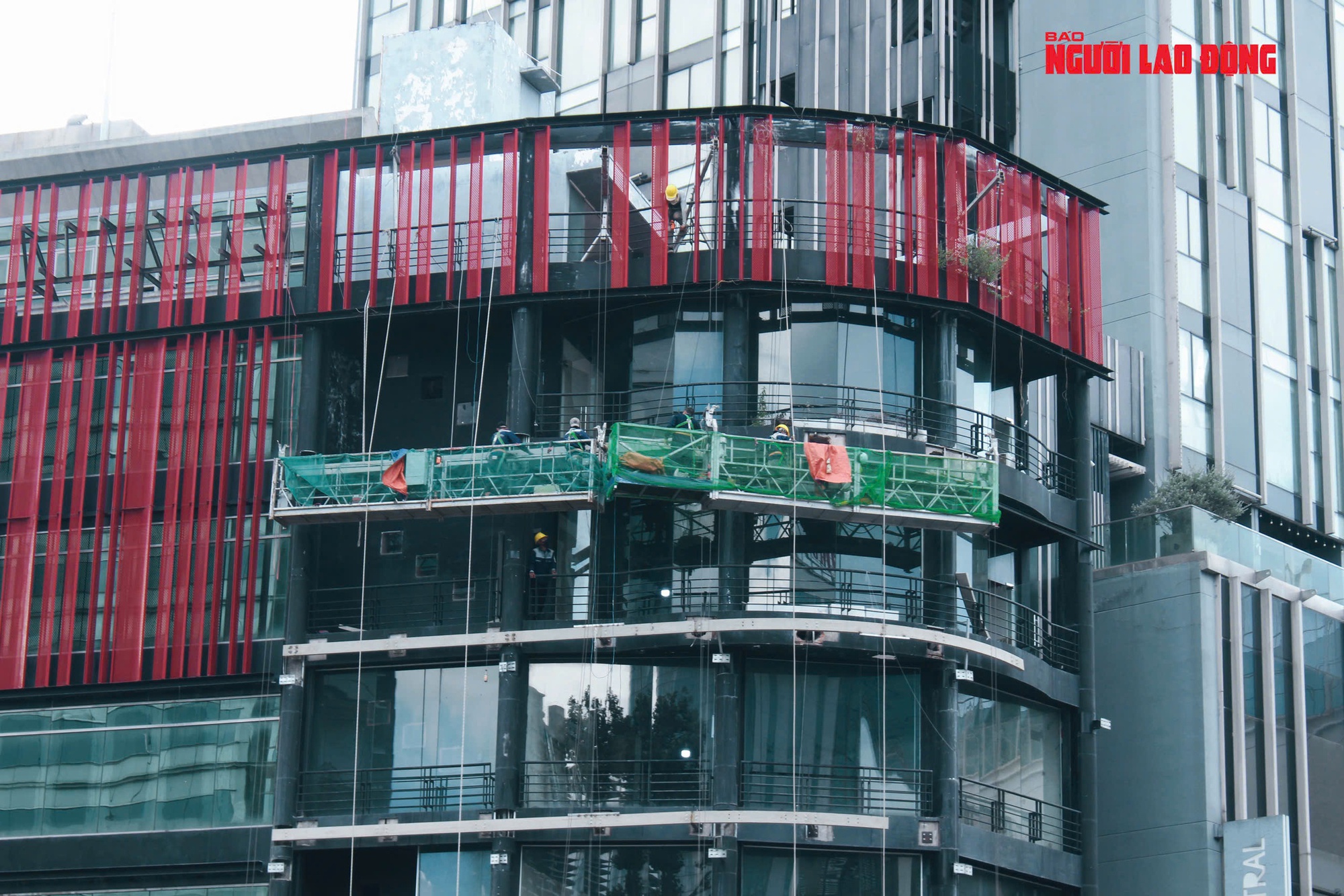 Mặt bằng siêu sang ở trung tâm TP HCM sôi động trở lại, có nơi cho thuê cả tỉ đồng/tháng - Ảnh 2