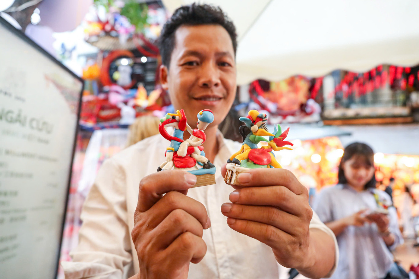 Đồ chơi trung thu truyền thống 'hồi sinh' giá tiền triệu - Ảnh 2