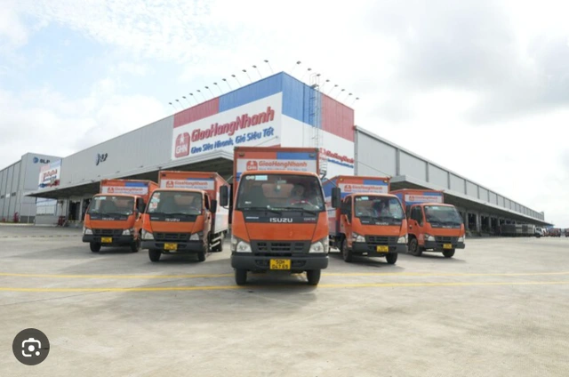 Giao Hàng Nhanh đầu tư 330 tỉ đồng, 309 xe tải mới: Sẵn sàng cho kỳ mua sắm cuối năm - Ảnh 1