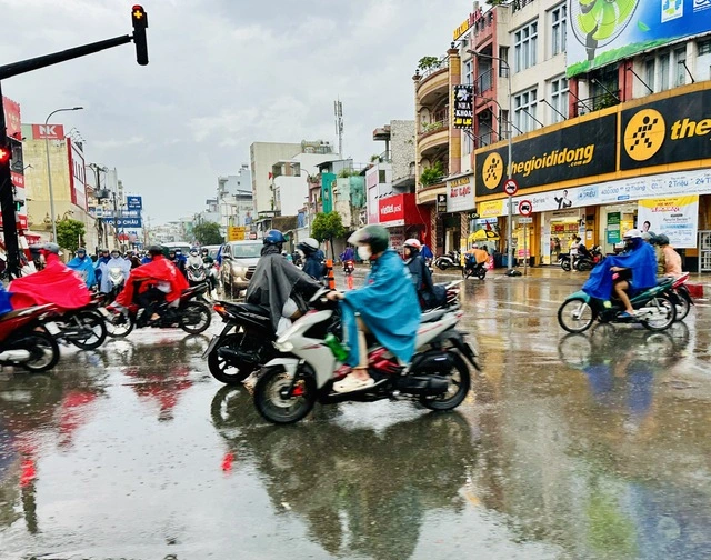 Tuần tới, TP.HCM và Nam bộ mưa lớn kéo dài - Ảnh 1