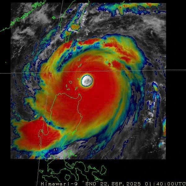 Siêu bão Ragasa còn mạnh hơn cả Yagi - Ảnh 1