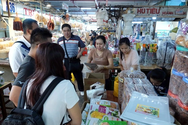 Trang bị máy tính tiền: Nơi có nơi không - Ảnh 1