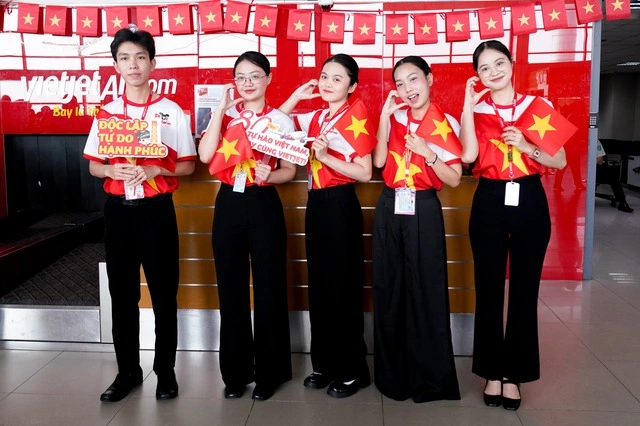 Cùng bay Vietjet và hòa cùng không khí tự hào dịp Quốc khánh 2.9 - Ảnh 11