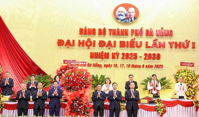 Bí thư Thành ủy Đà Nẵng: Cần thẳng thắn nhìn nhận để điểm nghẽn được tháo gỡ - Ảnh 1